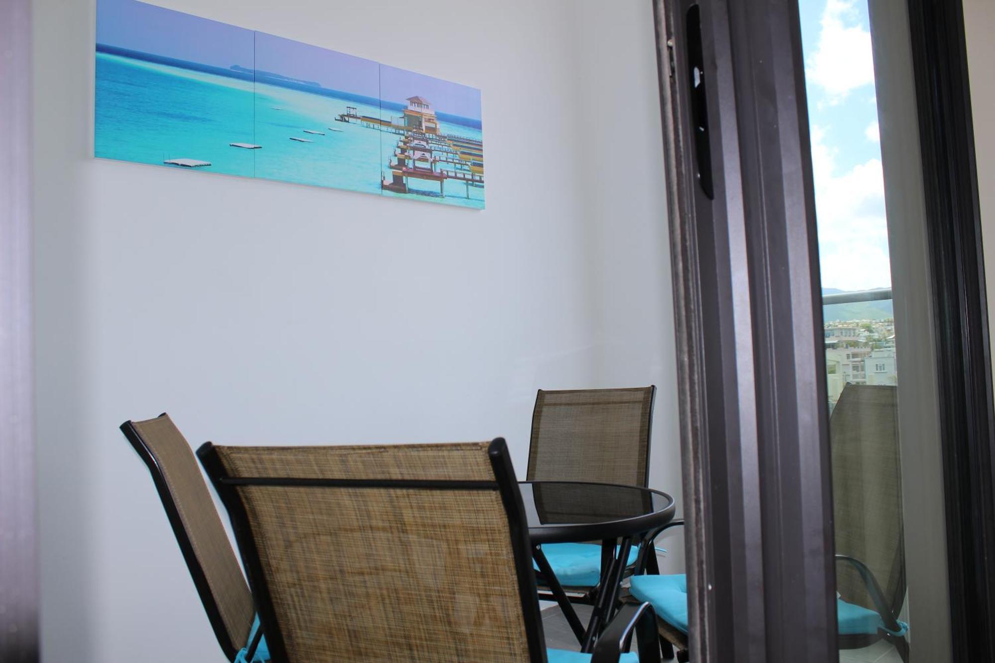 Flic En Flac Beach Penthouse Екстер'єр фото