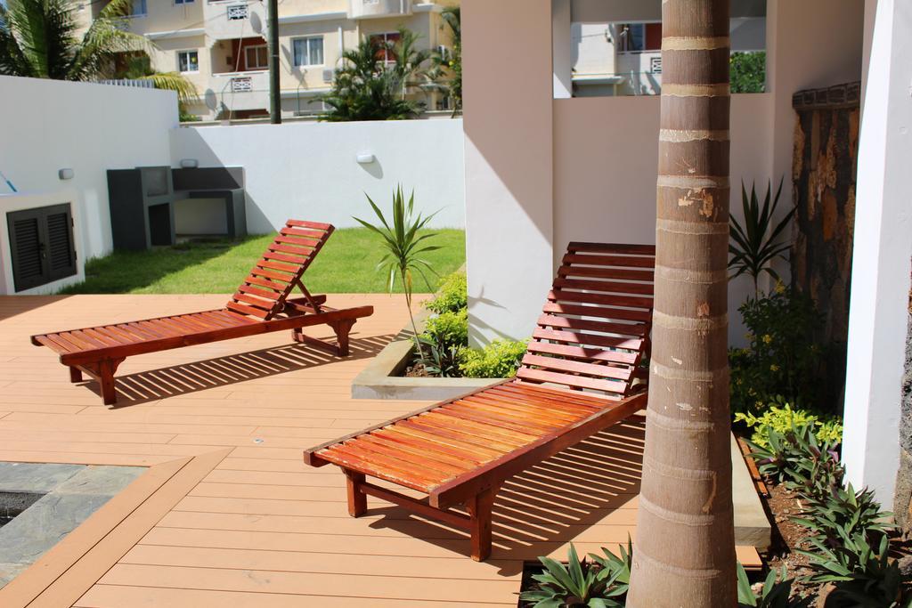 Flic En Flac Beach Penthouse Екстер'єр фото